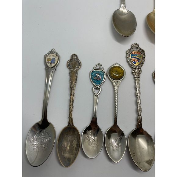 Lot of 14 US Cities and States Collector Spoons - Picture 4 of 7